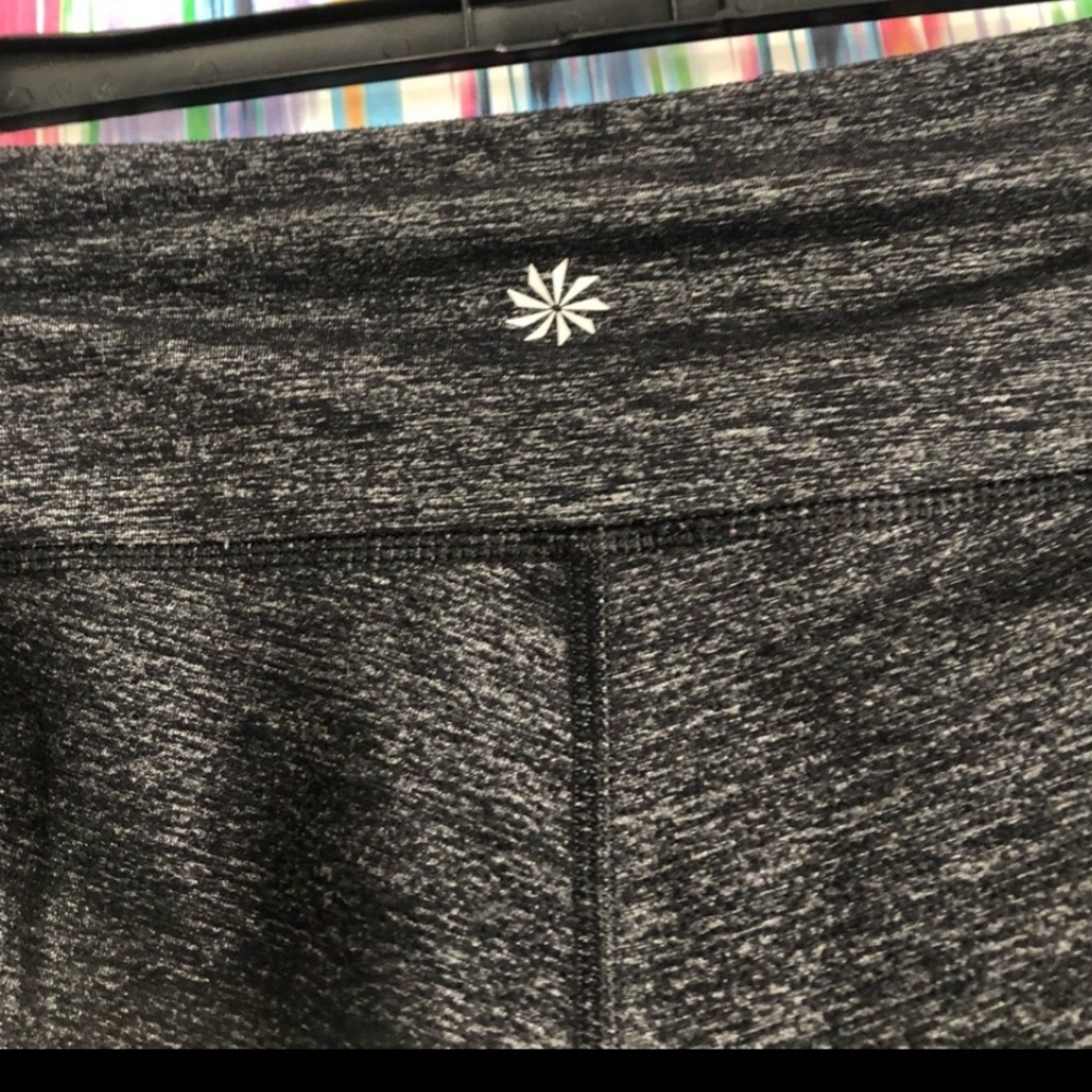 Two pairs of Athleta capri leggings size small - Picture 10 of 11